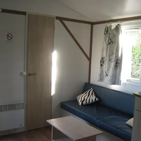 Espace Des Varennes - Camping, Guinguette, Village Des Transitions *